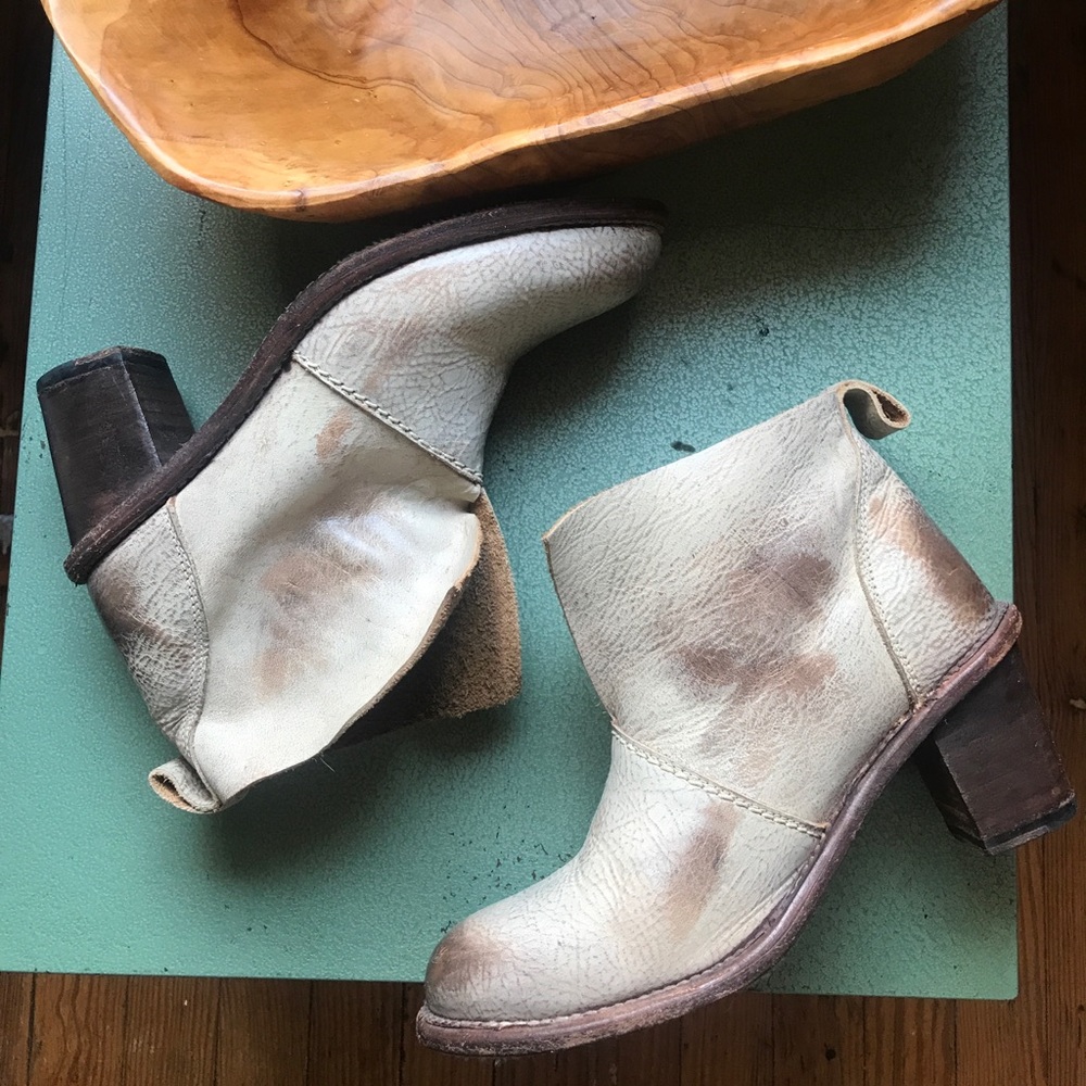HOLDING HORSES Slice Ankle Booties, Leather, 6 - Picture 1 of 6